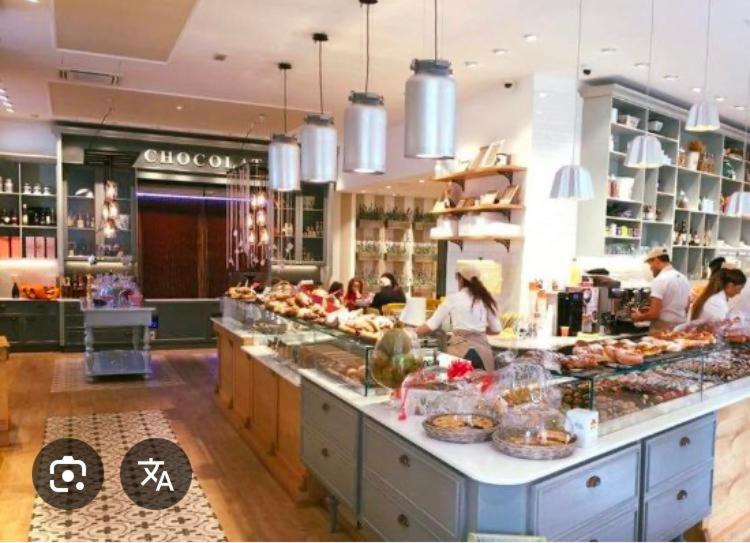 Colazione italiana servita agli ospiti